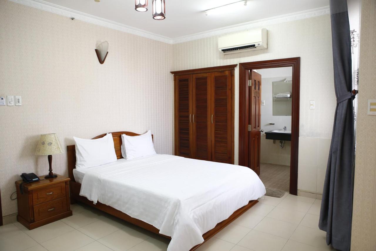Phu An Hotel Хошимин Екстериор снимка