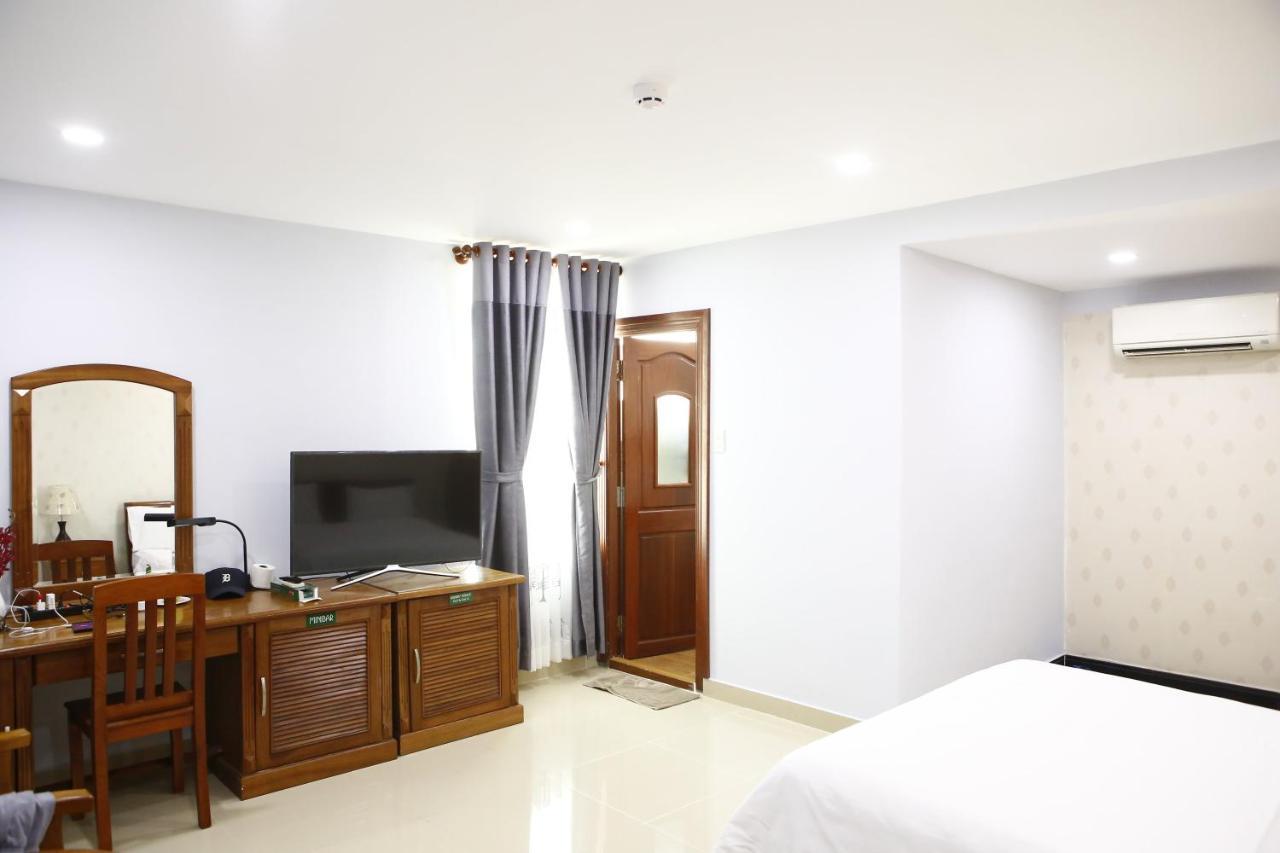 Phu An Hotel Хошимин Екстериор снимка