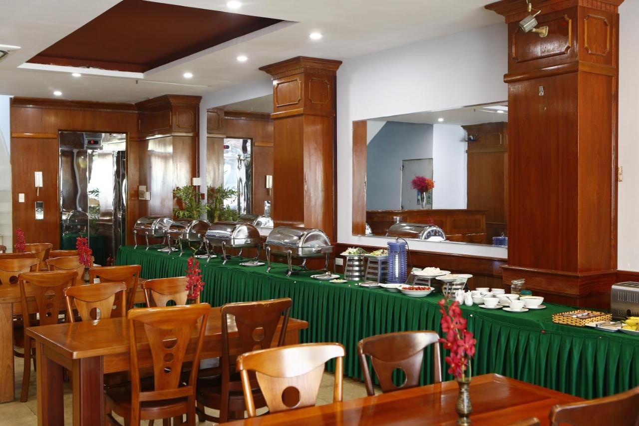Phu An Hotel Хошимин Екстериор снимка