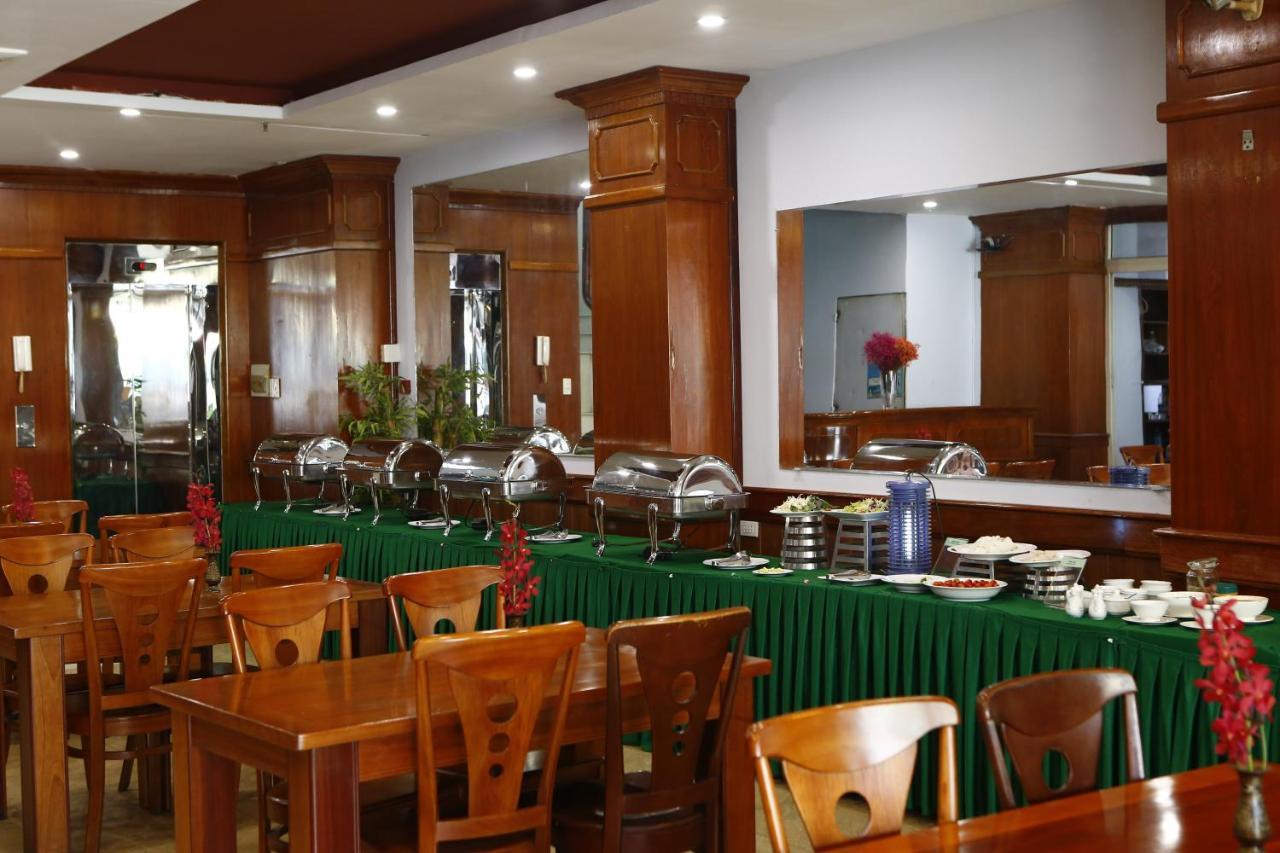 Phu An Hotel Хошимин Екстериор снимка