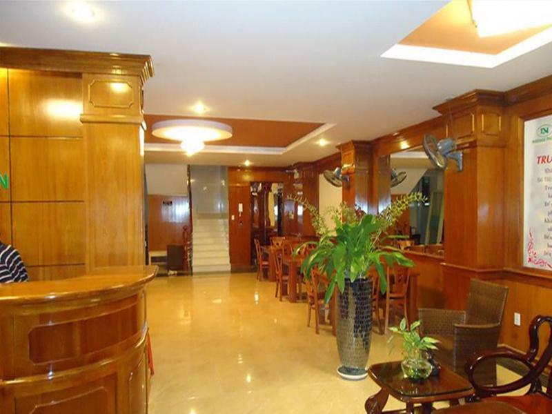 Phu An Hotel Хошимин Екстериор снимка